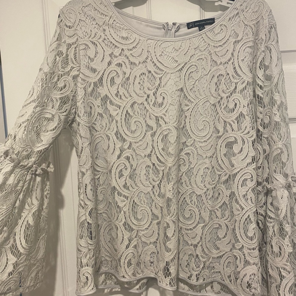 Adrianna Papell blouse size Large
